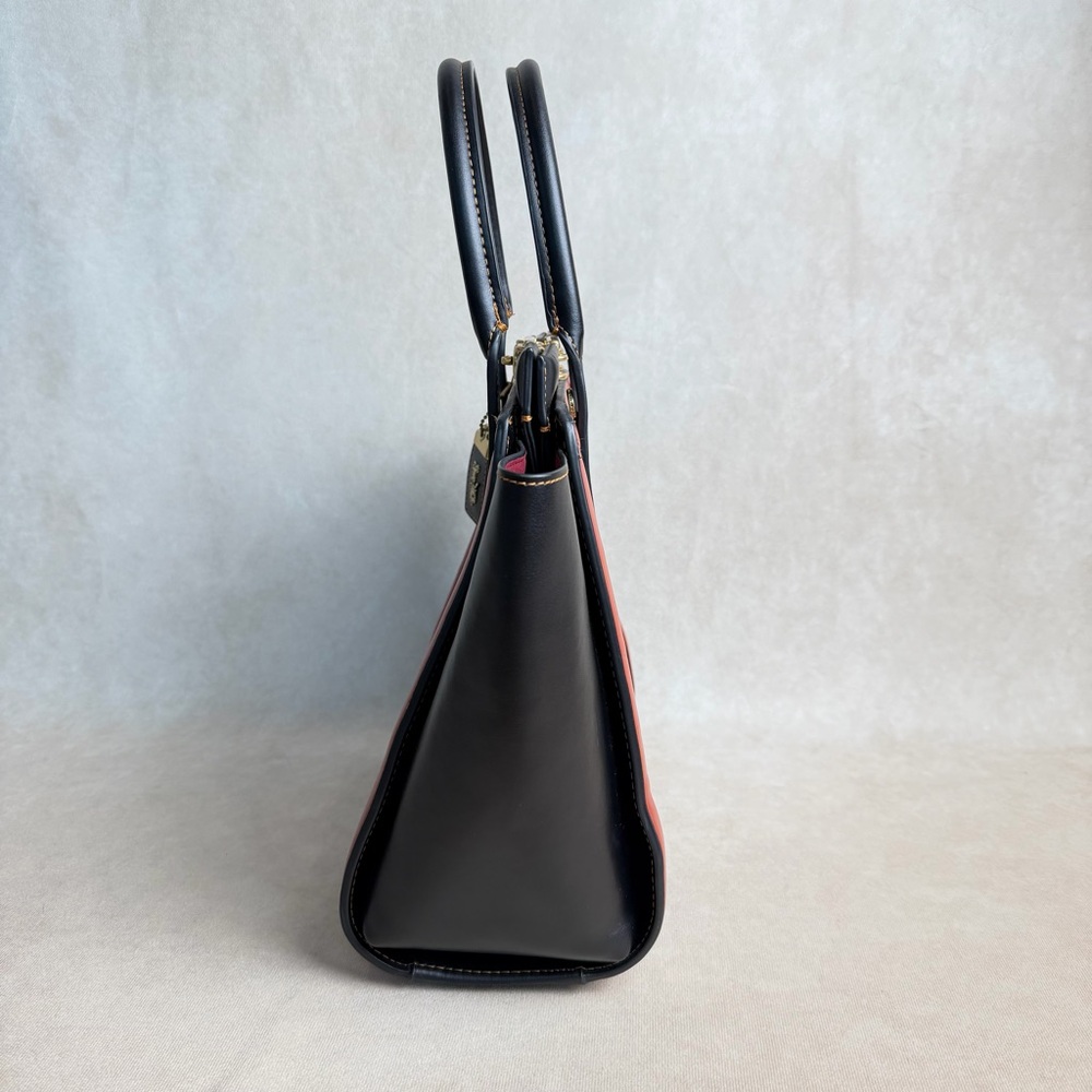 Coach Signature Canvas and Leather Tote - Magnetic Closure - Picture 5 of 16